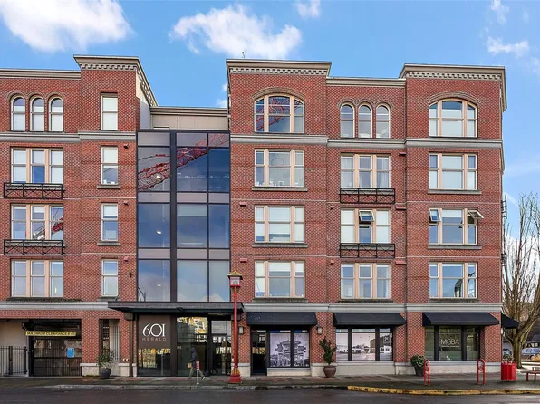 601 Herald St #201, Victoria, BC V8W 1S8