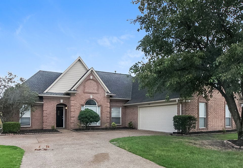 1st image of 632 Shelley Renee Ln