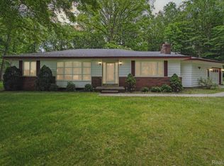 3614 Thornton Ln, North Street, MI 48049