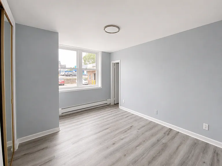 339 Valley St #1 — Photo 5