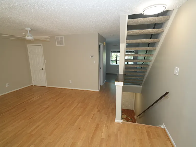 2206 Hermit Thrush Ln — Photo 9