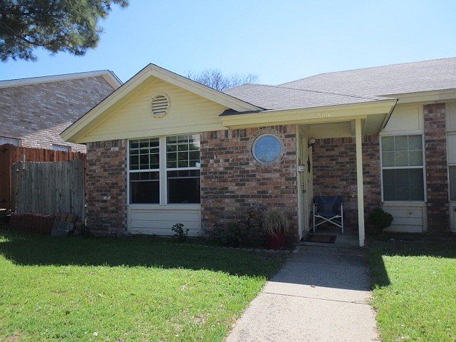 1st image of 2004 Minnis Dr