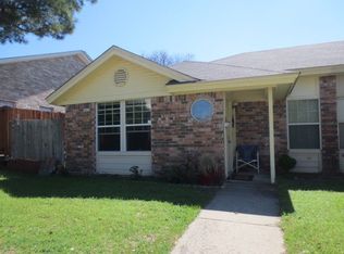 2004 Minnis Dr, North Richland Hills, TX 76117