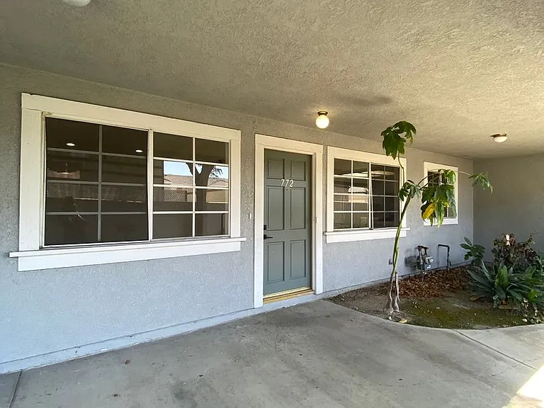 20772 Arline Ave — Photo 2