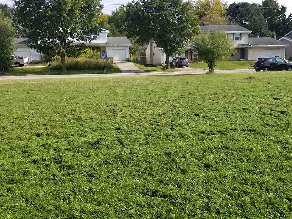 2nd image of 3718 Portage Rd