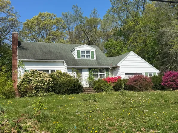 472 Strong Street, East Haven, CT 06512