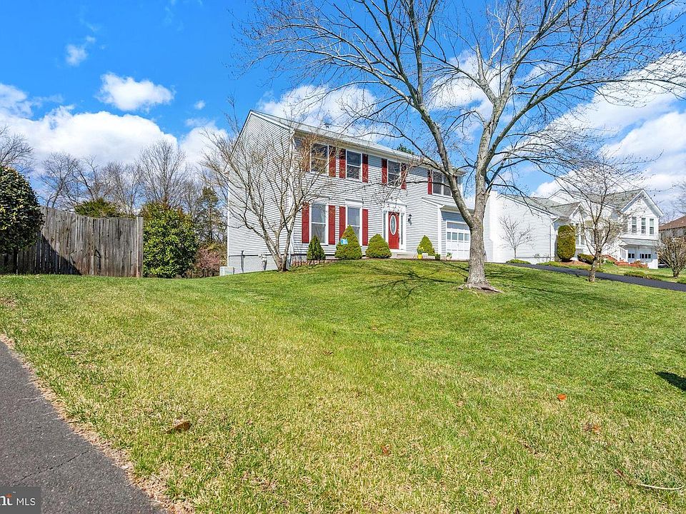 1st image of 8116 Tall Timber Dr