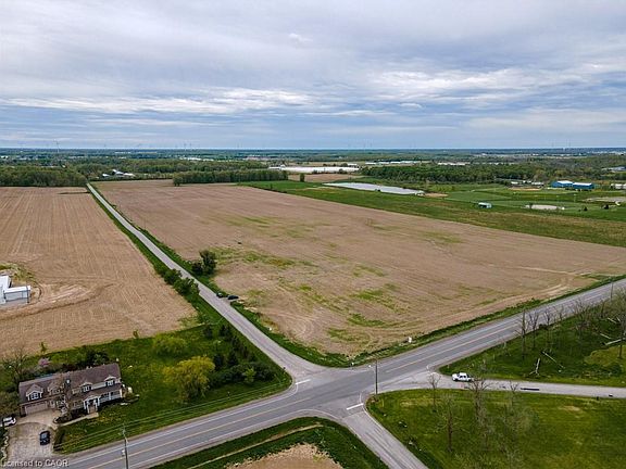 3rd image of 3564 Frost Rd