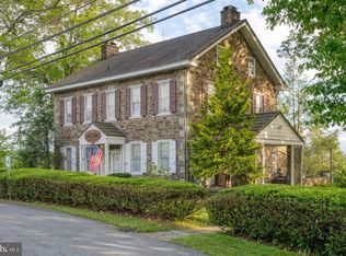 1160 Old Bernville Rd, Reading, PA 19605