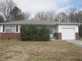 3090 W Mount Comfort Rd, Fayetteville, AR 72704