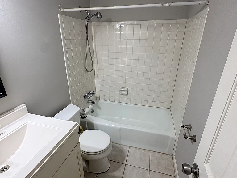 3408 Cotswold Ter — Photo 8