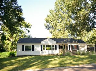 8614 Hadley St, Overland Park, KS 66212