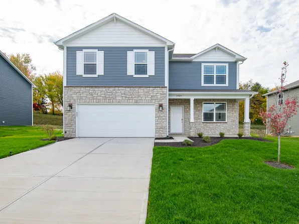 2929 W Patchwork Dr, Monrovia, IN 45157