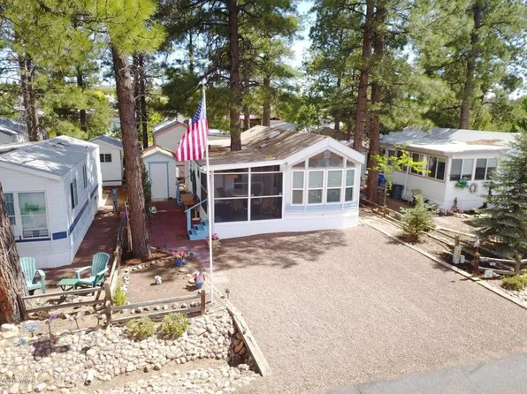 2265 Water N Hole Rd, Overgaard, AZ 85933