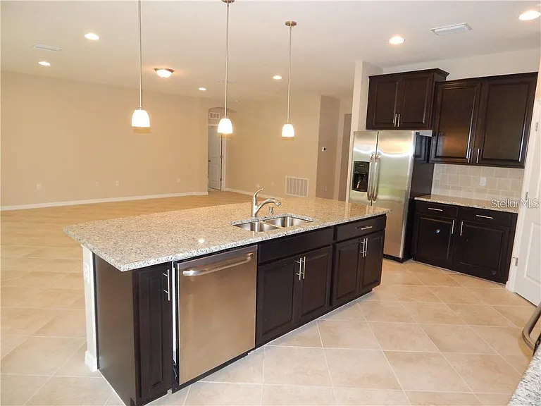 15302 Las Olas Pl — Photo 4