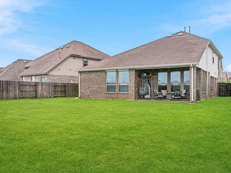 23919 Northwood Terrace Ln — Photo 28