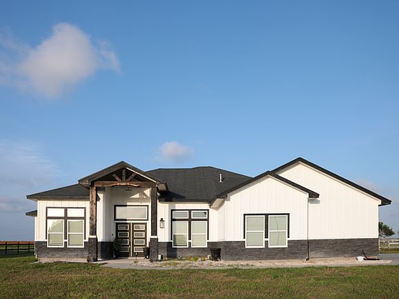 2nd image of 2474 Santa Maria Ln