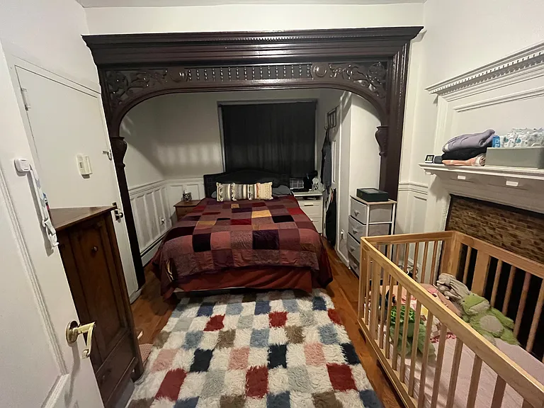 559 W 161st St #1A — Photo 4