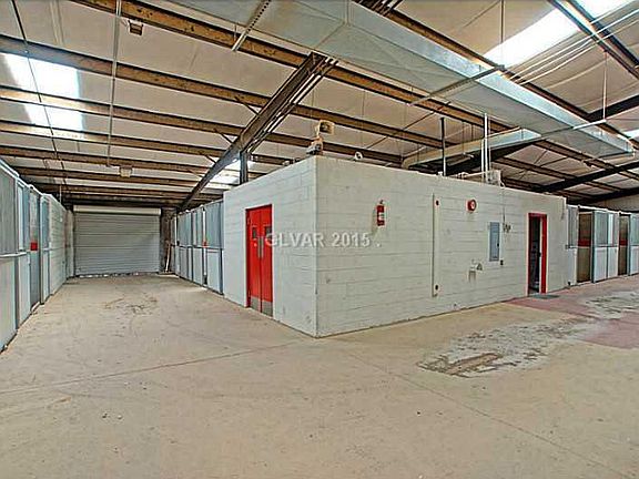 4th image of 10860 Haven St