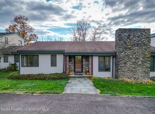 330 Carbondale Rd, Clarks Summit, PA 18411