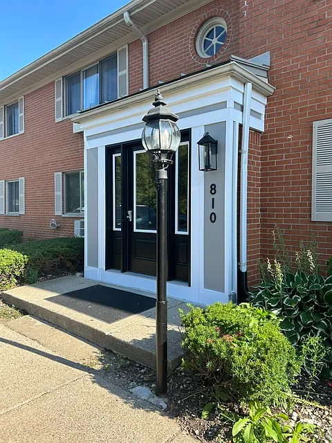 1 bed, 627 sqft, $1,100 — Photo 2