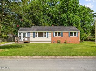 404 Delmar Rd, Jacksonville, NC 28540