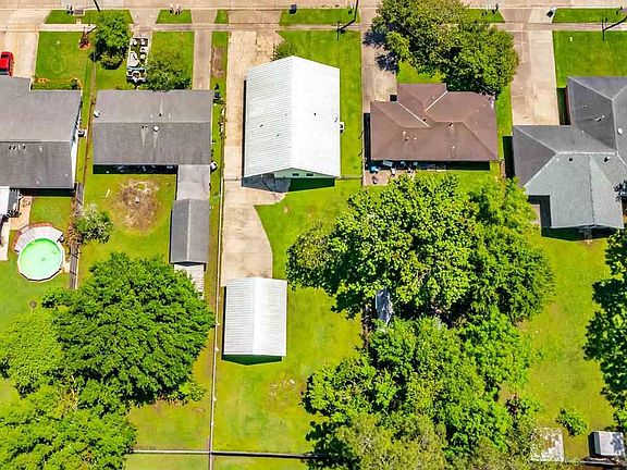 3rd image of 125 Jean Ellen Ave