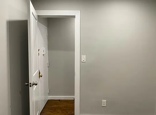 Rented by Premier One Realty LLC | media 4