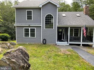 248 Trout Creek Dr, Pocono Lake, PA 18347