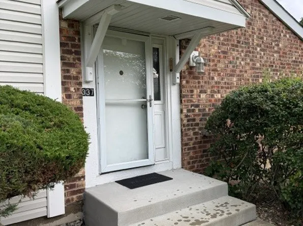 337 E Roland Dr, Glendale Heights, IL 60139