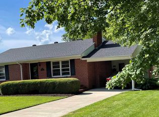 1308 Farris Ave, Murray, KY 42071