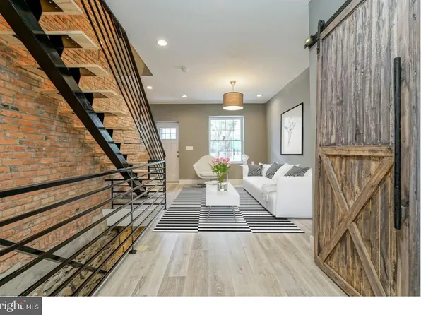 1422 S Etting St, Philadelphia, PA 19146