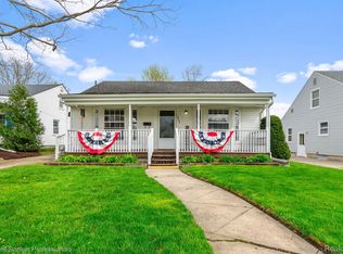 1628 Larkmoor Blvd, Berkley, MI