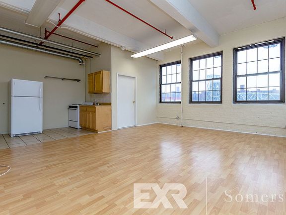 2nd image of 225 E 134th St APT 3J