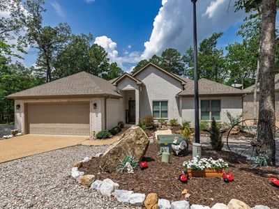 33 Pacifica Cir, Hot Springs Village, AR, 71909