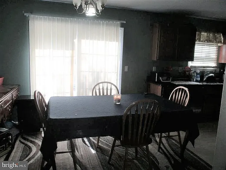 1303 Aspen Dr — Photo 4