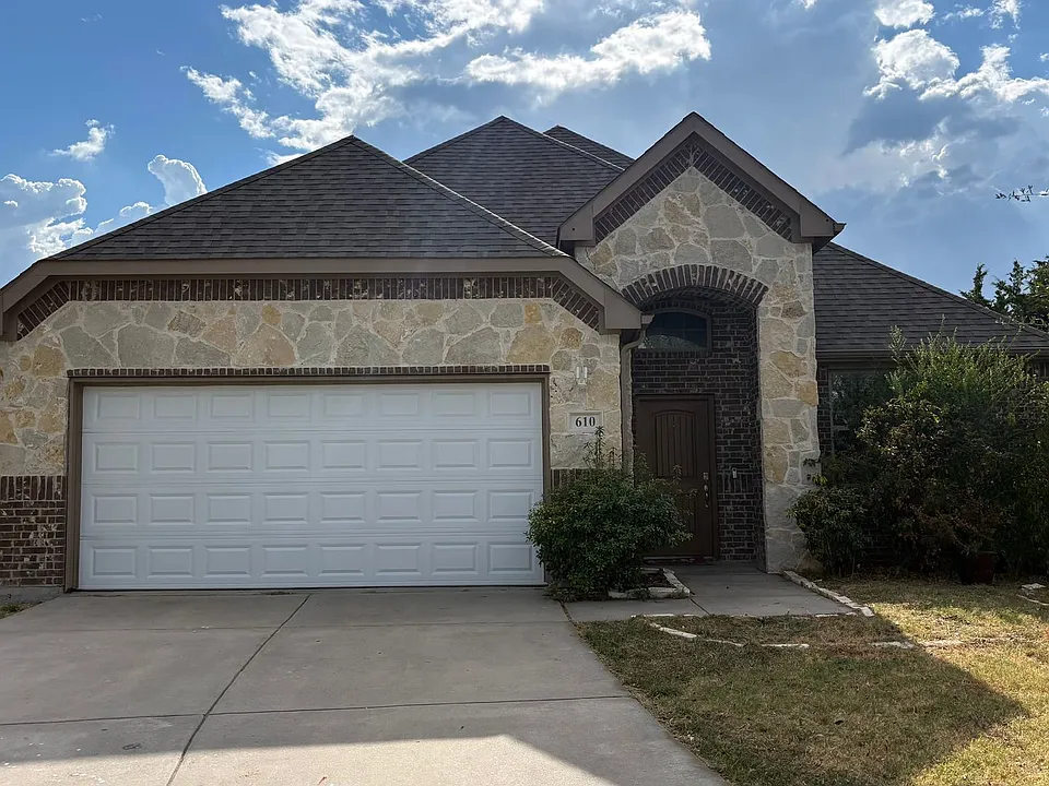 610 Alderwood