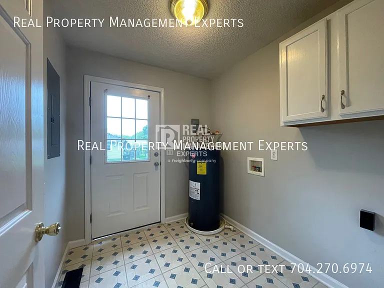 668 Brookwood St — Photo 13