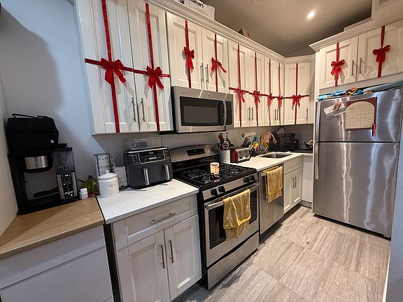 2nd image of 312 W 121st St #1BB
