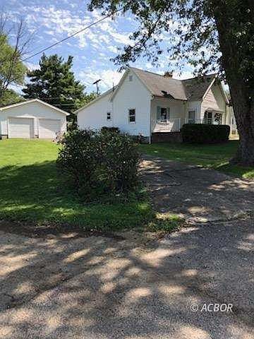 2nd image of 320 N New York Ave