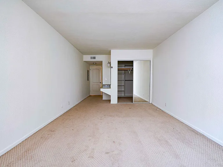 712King — Photo 26