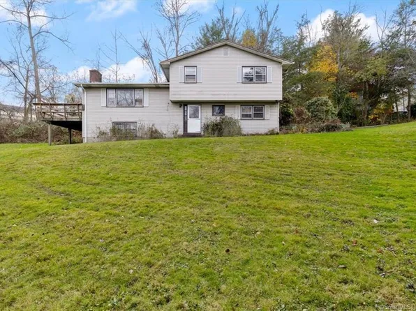 68 High Meadow Lane, Meriden, CT 06450