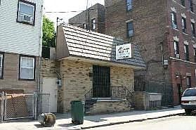 1st image of 308 42nd St