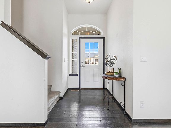 4th image of 1706 Sequoia Ave