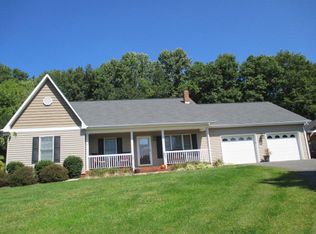 388 Walter Dr, West Jefferson, NC 28694