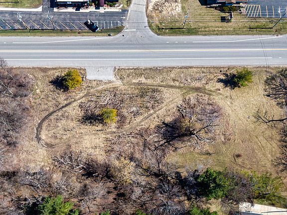 5th image of 12416 Antioch Rd
