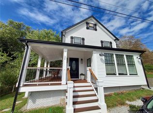 11 Prospect Hl, Deep River, CT 06417