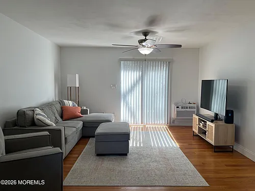 321 Shore Dr #30 Photo 1