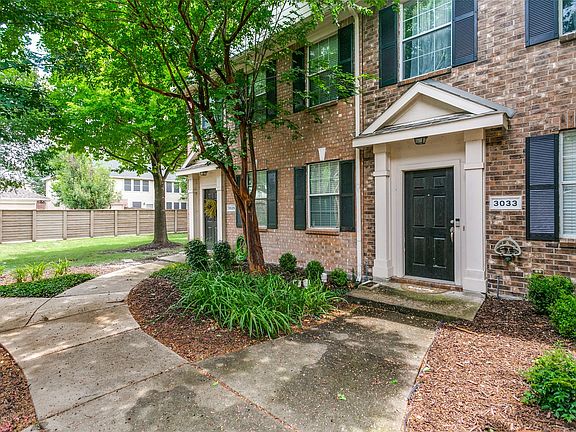 2nd image of 3033 Stone Forest Cir
