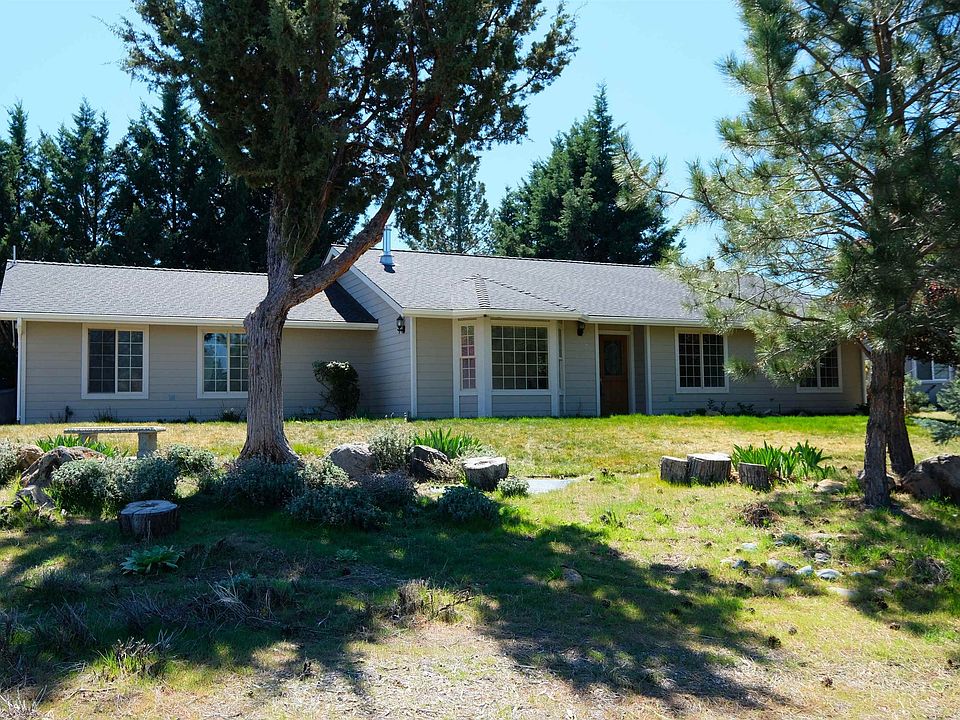 1st image of 17415 Cottontail Dr